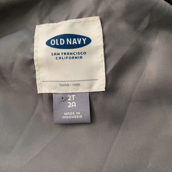 Old Navy Faux Fur Vest - Picture 4 of 6